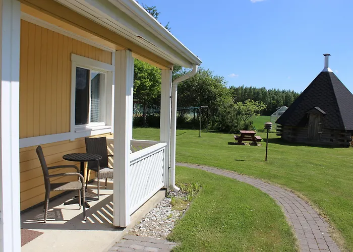 Bed & Breakfast Lomamokkila 4*