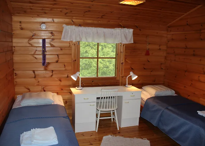 Lomamokkila Bed & Breakfast 4*